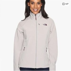 THE NORTH FACE Apex Bionic 2 Cream Jacket